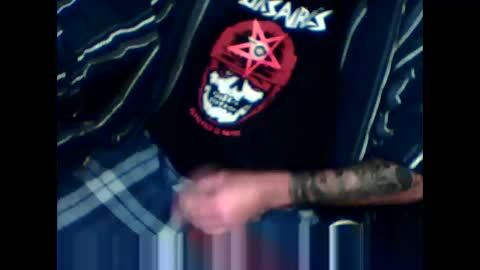 Snapshot of mauni1964 chatting on 5, 4, 2026 mauni1964 online show from 5, 4, 2026