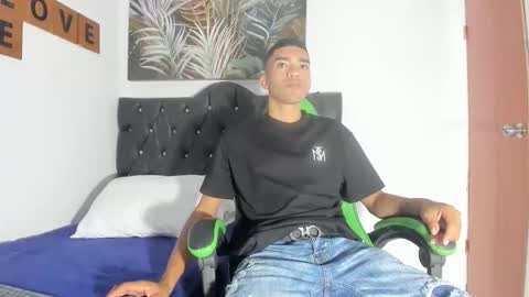 Snapshot of mauricio_smiith chatting on 2, 3, 2026 MAURICIO online show from 2, 3, 2026