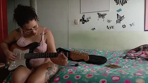 mauroluxandra online show from 13, 1, 2025