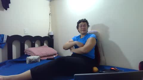 mauroluxandra online show from 25, 5, 2026