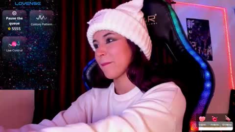 Hilary online show from 18, 9, 2025