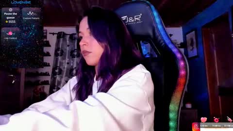 Hilary online show from 14, 10, 2025