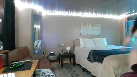 Snapshot of mavismable chatting on 12, 4, 2026 mavismable online show from 12, 4, 2026