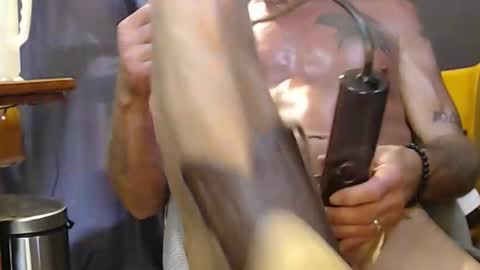 Mavrixpage online show from 15, 4, 2026