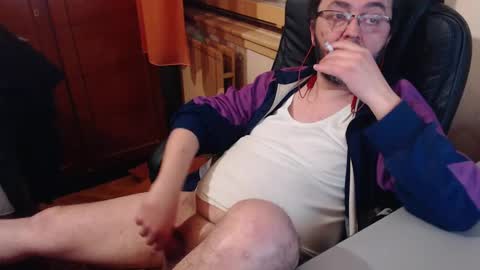 Max online show from 4, 1, 2025