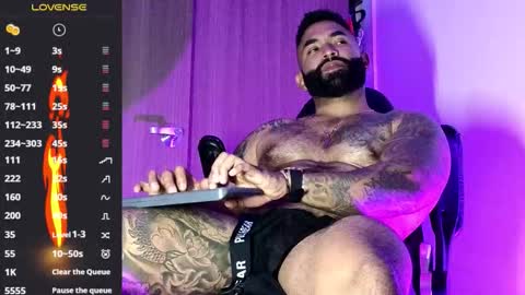 Snapshot of max__prada chatting on 11, 9, 2025 max__prada online show from 11, 9, 2025