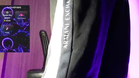 Snapshot of max__prada chatting on 10, 10, 2025 max__prada online show from 10, 10, 2025