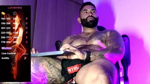 Snapshot of max__prada chatting on 26, 10, 2025 max__prada online show from 26, 10, 2025