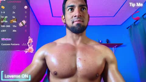 Snapshot of max_brown21 chatting on 3, 2, 2025 max_brown21 online show from 3, 2, 2025