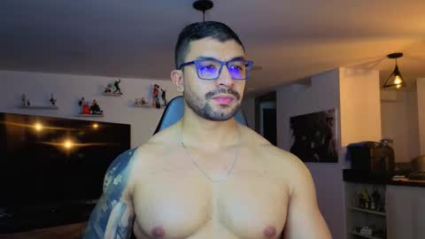 Max online show from 5, 11, 2025