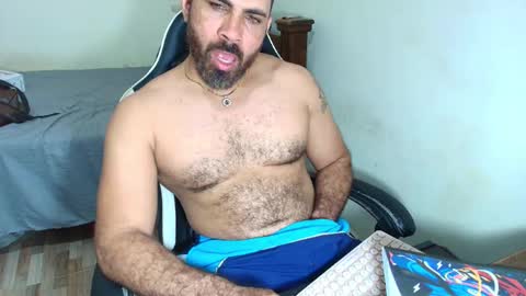 Snapshot of max_love25 chatting on 14, 2, 2026 max_love25 online show from 14, 2, 2026