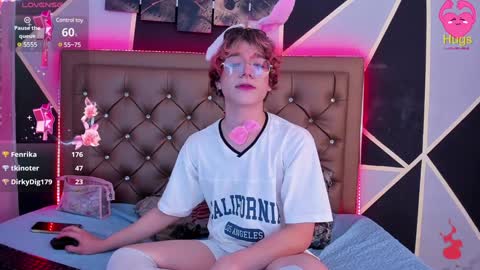 Snapshot of max_lover1 chatting on 10, 1, 2025 Max lover1 online show from 10, 1, 2025