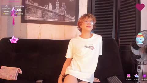 Snapshot of max_lover1 chatting on 3, 2, 2025 Max lover1 online show from 3, 2, 2025