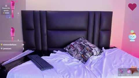 Snapshot of max_lover1 chatting on 13, 2, 2025 Max lover1 online show from 13, 2, 2025