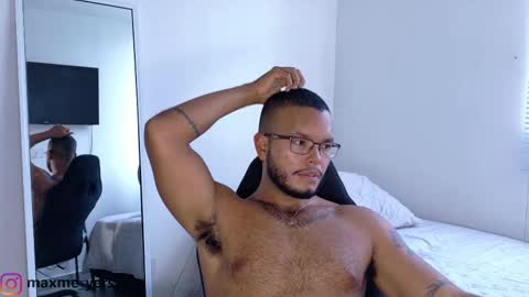 max_meyer online show from 1, 10, 2025