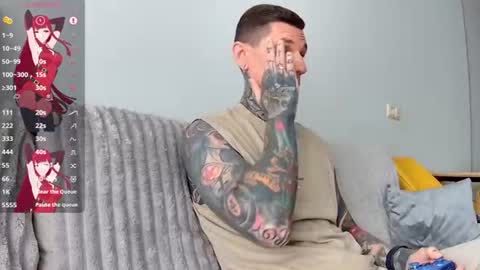 Snapshot of max_reaves chatting on 5, 7, 2026 online show from 5, 7, 2026