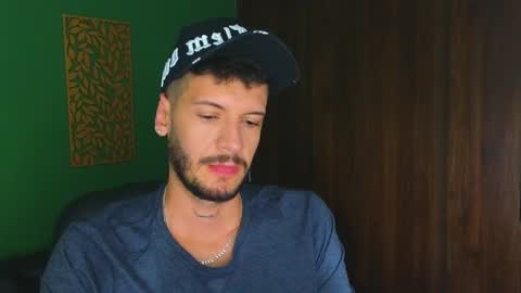 Max Taylor online show from 2, 2, 2025