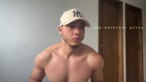 Snapshot of max_valiant1 chatting on 12, 5, 2026 max_valiant1 online show from 12, 5, 2026