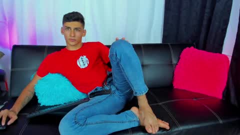 MAX     online show from 21, 1, 2025