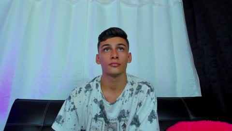 MAX     online show from 22, 1, 2025