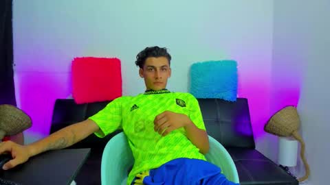 MAX     online show from 11, 9, 2025