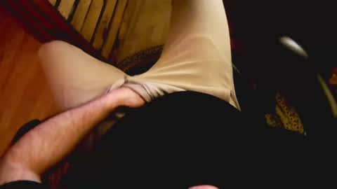 Snapshot of maxcamlove chatting on 12, 1, 2025 maxcamlove online show from 12, 1, 2025