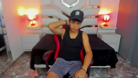 Max online show from 4, 11, 2025