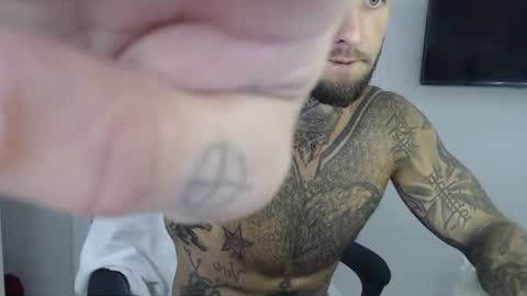 Snapshot of maxi_foxxx chatting on 9, 7, 2026 Maximus Fox online show from 9, 7, 2026