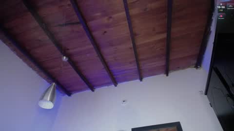 Snapshot of maxi_mux1 chatting on 21, 12, 2024 MAXI online show from 21, 12, 2024