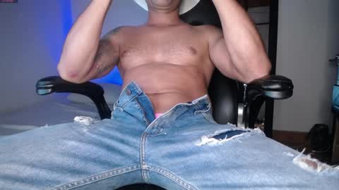 Snapshot of maxi_mux1 chatting on 29, 12, 2024 MAXI online show from 29, 12, 2024