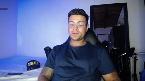 Snapshot of maxi_mux1 chatting on 7, 2, 2025 MAXI online show from 7, 2, 2025