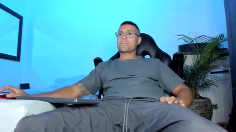 MAXI      online show from 8, 1, 2026