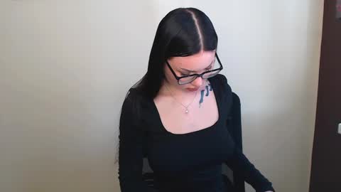 Joanna online show from 5, 3, 2025