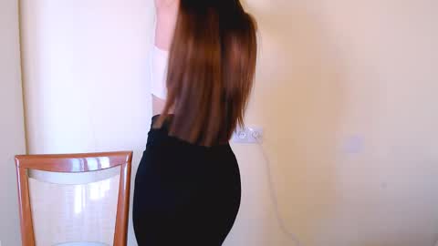 Joanna online show from 2, 2, 2026