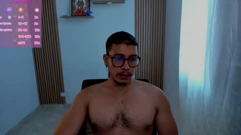 Snapshot of maxifit_ chatting on 22, 1, 2025 Mikael online show from 22, 1, 2025
