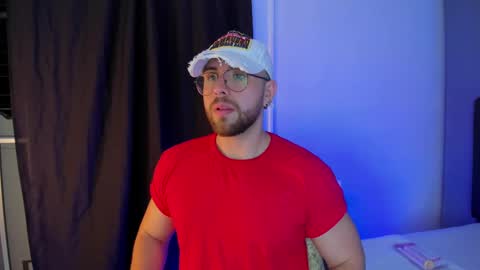 Snapshot of maxiimo_wolf chatting on 27, 2, 2025 Maximo Wolf online show from 27, 2, 2025