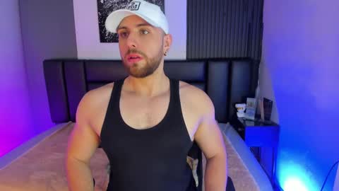 Snapshot of maxiimo_wolf chatting on 2, 3, 2025 Maximo Wolf online show from 2, 3, 2025