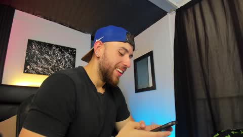 Snapshot of maxiimo_wolf chatting on 15, 9, 2025 Maximo Wolf online show from 15, 9, 2025