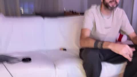 Snapshot of maxime69600 chatting on 13, 12, 2025 maxime69600 online show from 13, 12, 2025