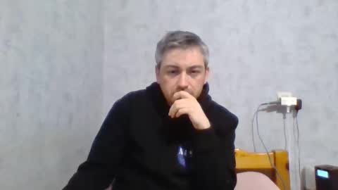 Snapshot of maximefrxx chatting on 8, 1, 2025 Maxime online show from 8, 1, 2025