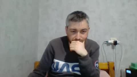 Snapshot of maximefrxx chatting on 1, 3, 2025 Maxime online show from 1, 3, 2025