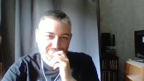 Snapshot of maximefrxx chatting on 21, 7, 2026 Maxime online show from 21, 7, 2026