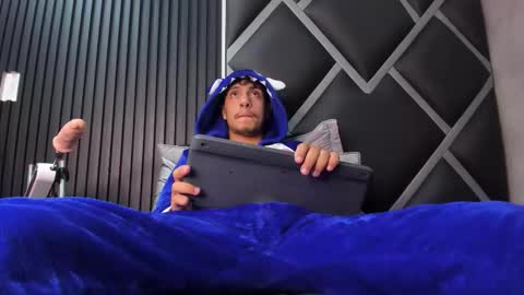 maxi online show from 21, 9, 2025