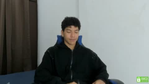 Snapshot of maximiliano_kh4lil chatting on 12, 6, 2026 Maximiliano online show from 12, 6, 2026