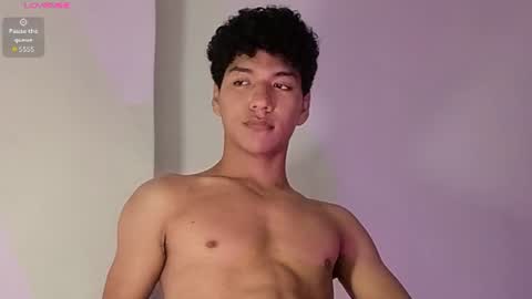 Snapshot of maximiliano_kh4lil chatting on 10, 7, 2026 Maximiliano online show from 10, 7, 2026
