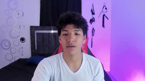 Snapshot of maximiliano_khalil chatting on 10, 11, 2025 Maximiliano online show from 10, 11, 2025