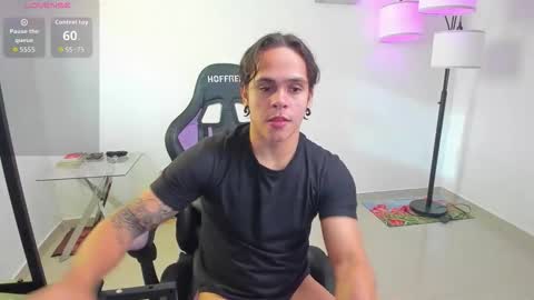 maximiliano_scoott_ online show from 5, 11, 2025