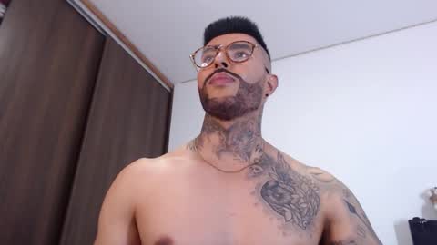 Snapshot of maximus_golden chatting on 28, 12, 2024 Independent Model online show from 28, 12, 2024