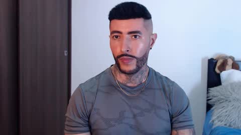 Snapshot of maximus_golden chatting on 7, 1, 2025 Independent Model online show from 7, 1, 2025