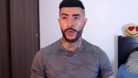 Snapshot of maximus_golden chatting on 10, 1, 2025 Independent Model online show from 10, 1, 2025